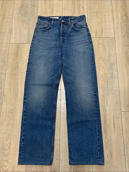 Zara Denim - Zara Classic Blue Denim Jeans with contrast Gold Stitching